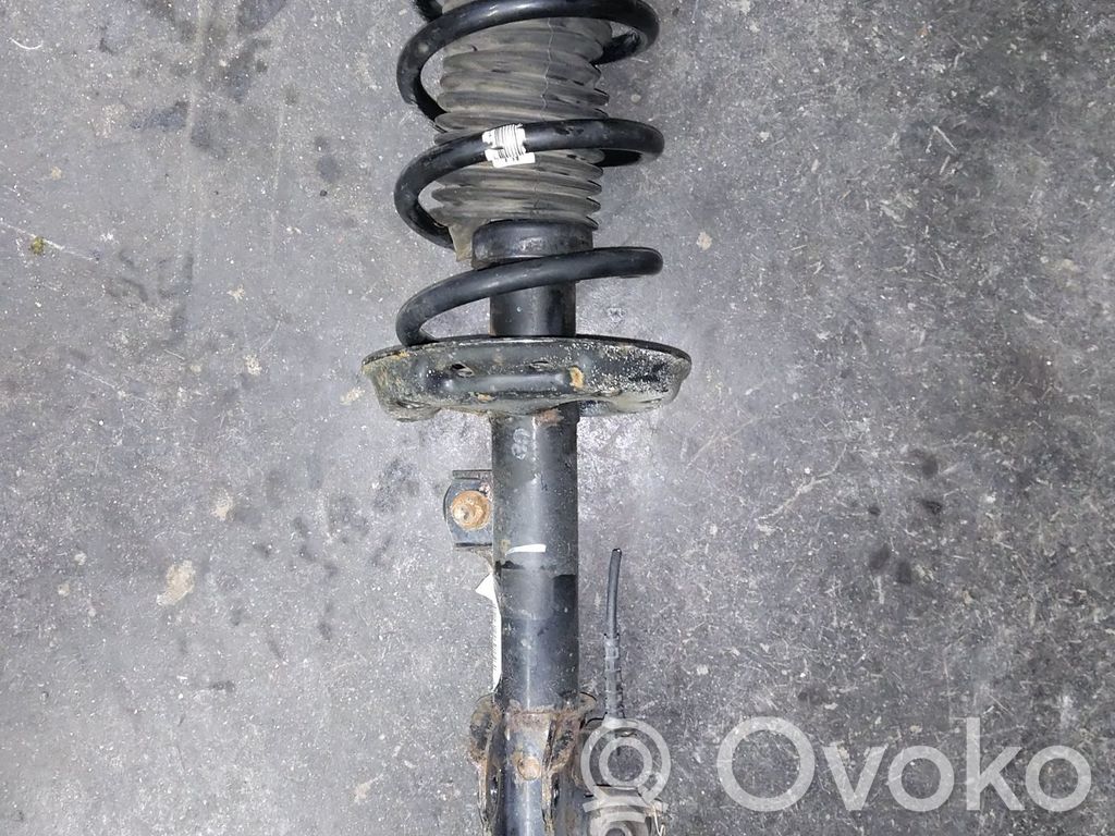 Opel Corsa A Etuiskunvaimennin 