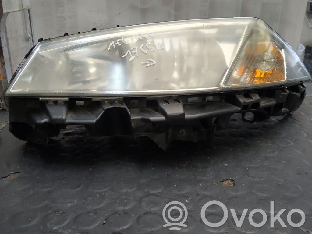 Renault Megane I Lampa przednia 