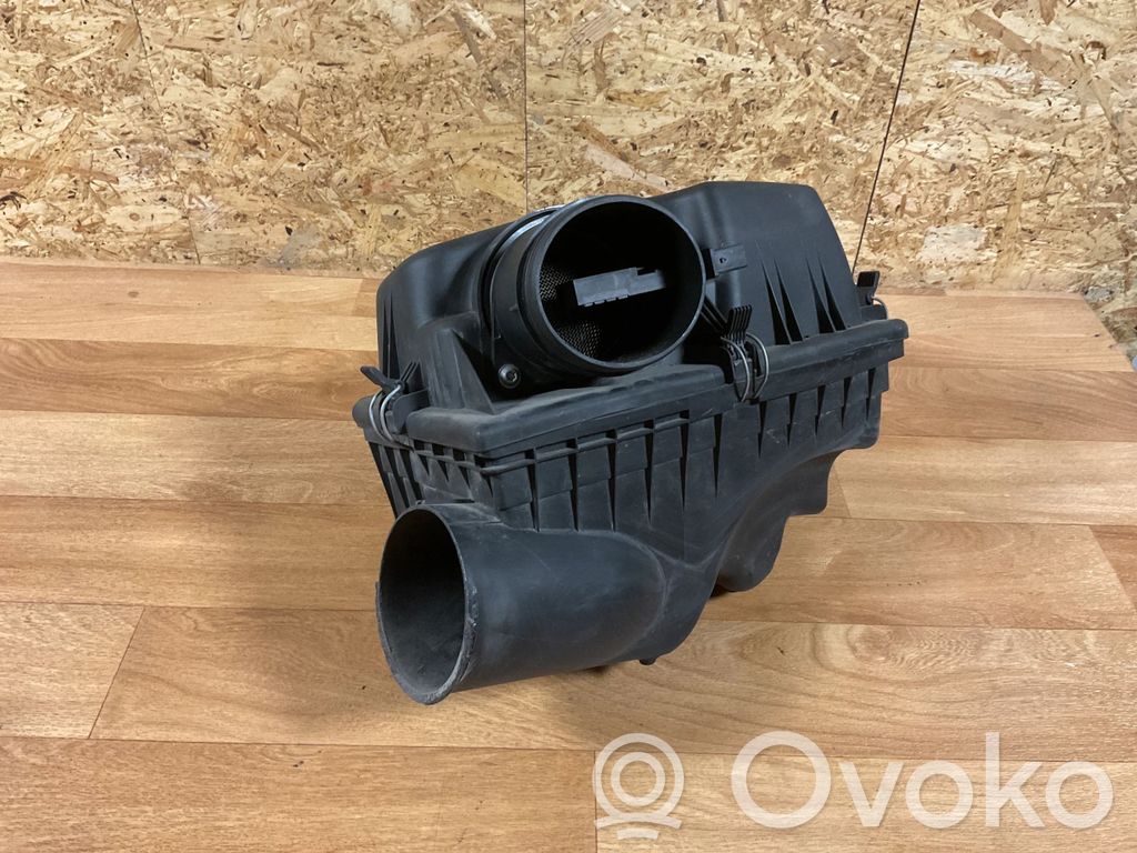 Air filter box   7792416,6575526