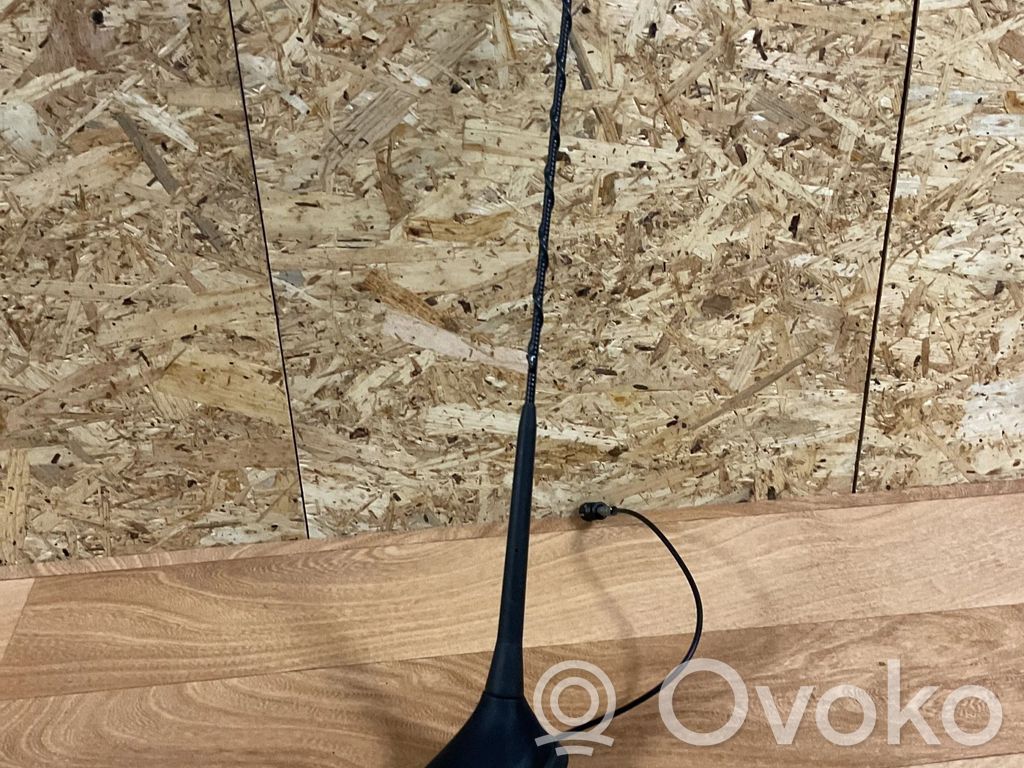GPS-pystyantenni   9650911180