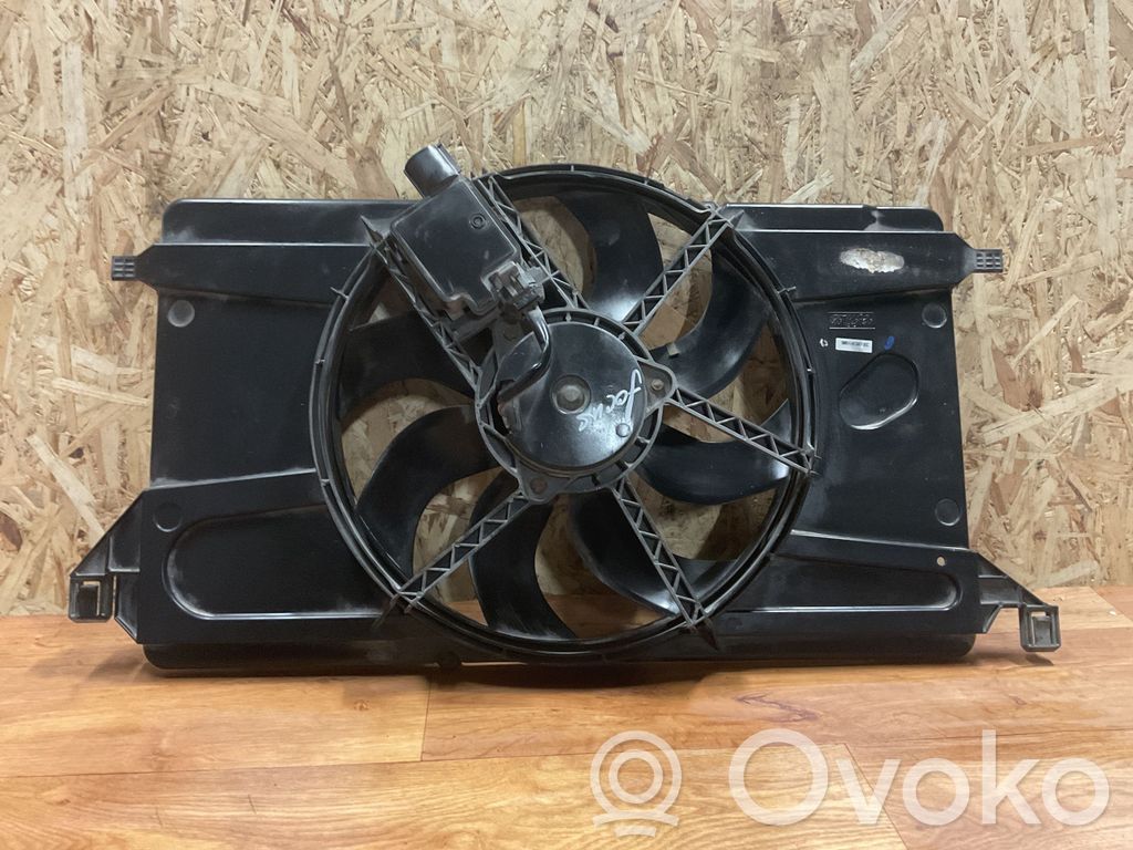 Ford Focus Elektrisks radiatoru ventilators 