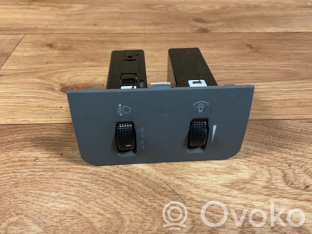 Chevrolet Nubira Headlight level height control switch 