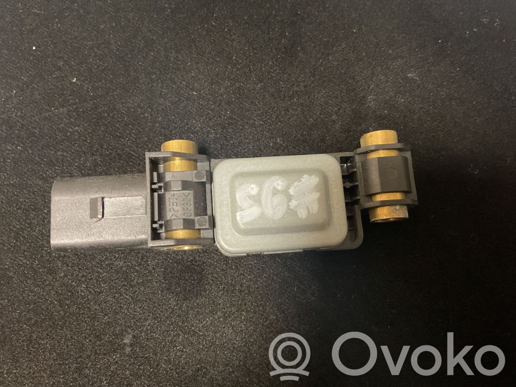 Audi A4 S4 B7 8E 8H Airbag deployment crash/impact sensor 