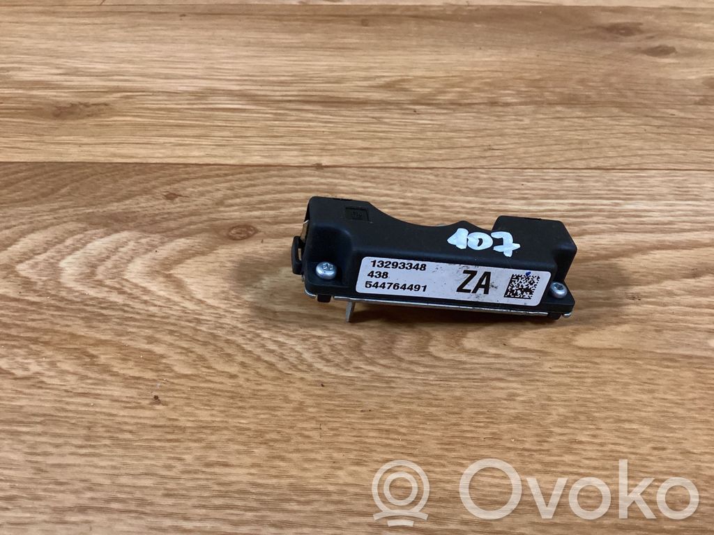 Opel Insignia A Pystyantennivahvistin 