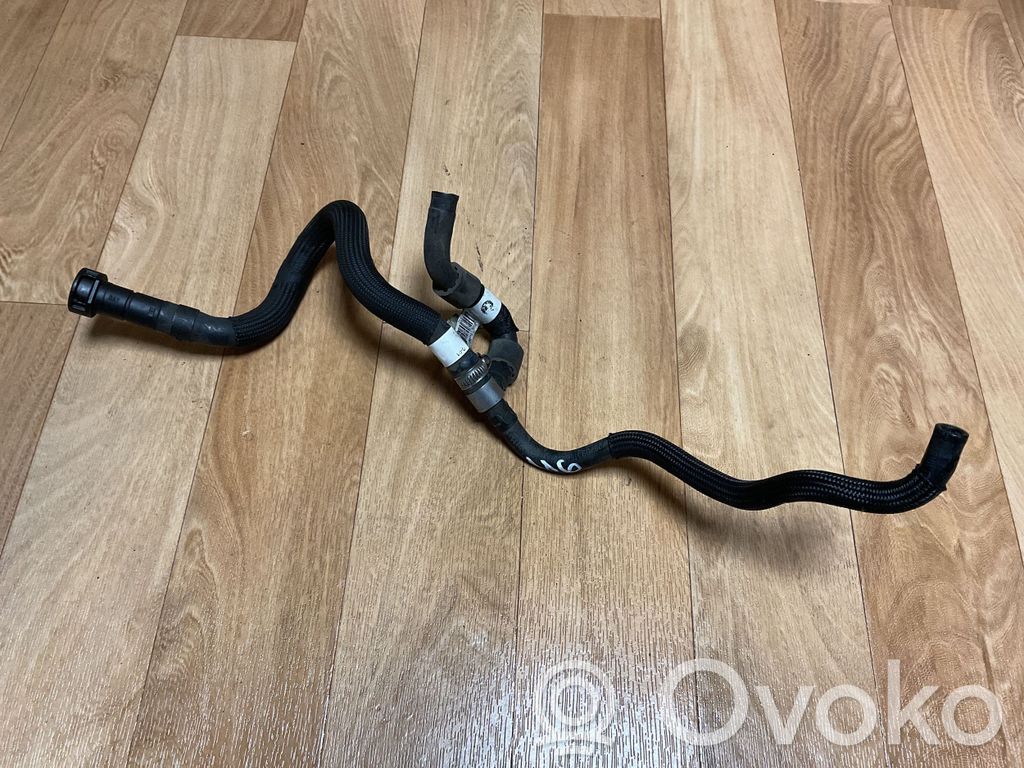 BMW 5 E60 E61 Fuel line pipe 