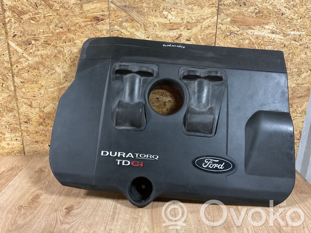 Ford Mondeo Mk III Osłona górna silnika 