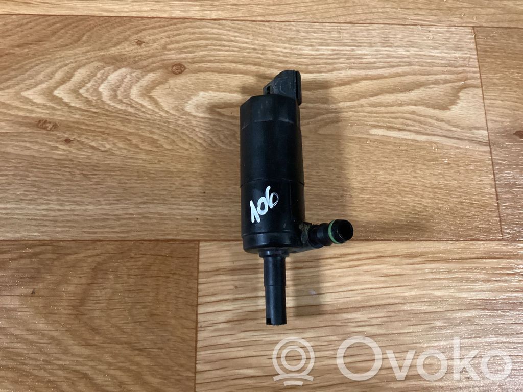 Ford Focus Pompe de lave-glace de pare-brise 