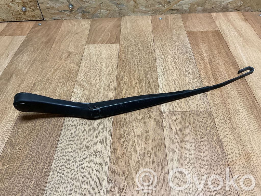 Saab 9-3 Ver2 Wischerarm vorne 
