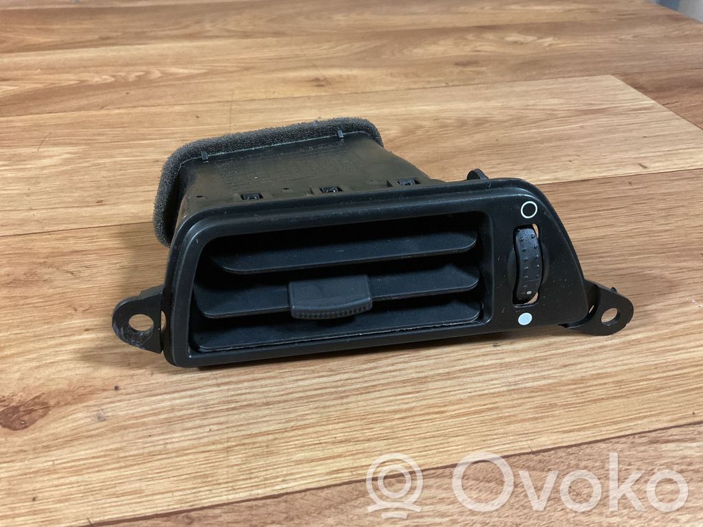 Ford Mondeo MK IV Dash center air vent grill 