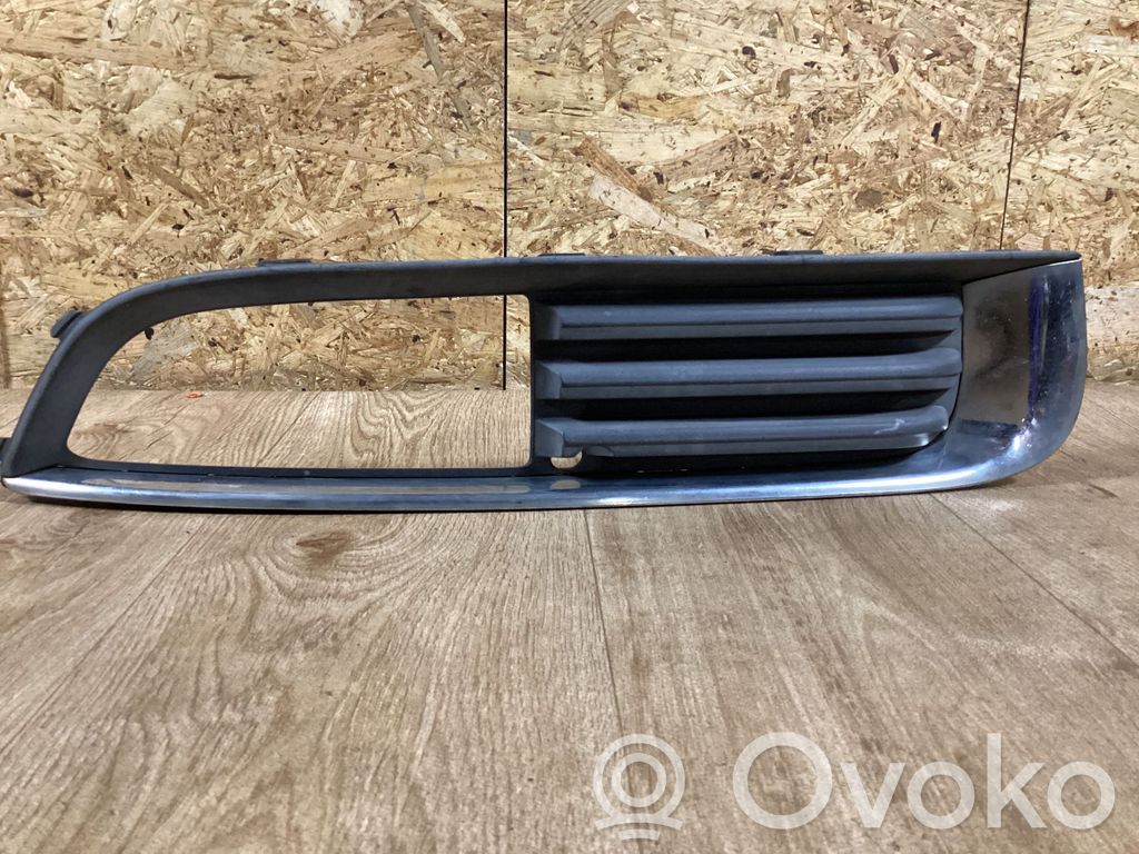 Opel Insignia A Grilă/ornament proiector ceață față 