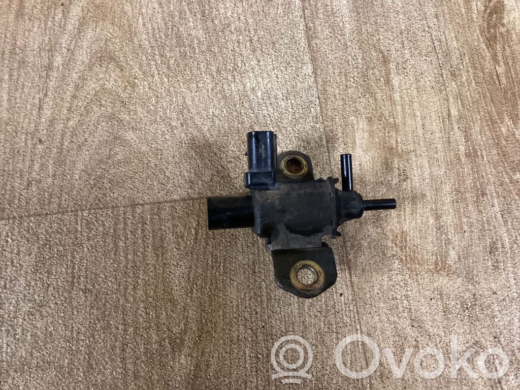 Ford Mondeo Mk III Turboahtimen magneettiventtiili 