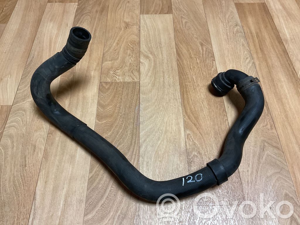 Volkswagen PASSAT B6 Conductă/furtun lichid de răcire motor 