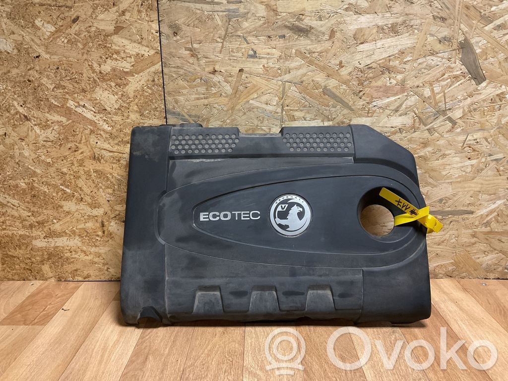 Opel Insignia A Engine cover (trim) 