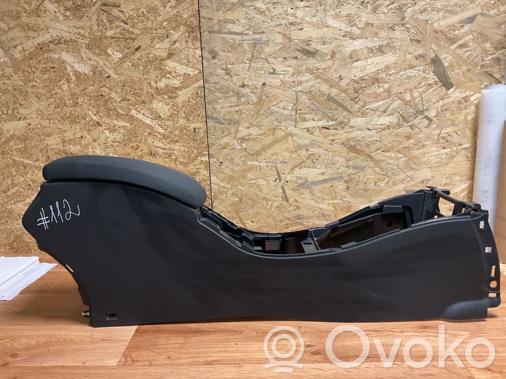 Renault Megane III Armrest 