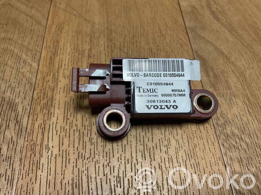 Volvo S40, V40 Airbagsensor Crashsensor Drucksensor 