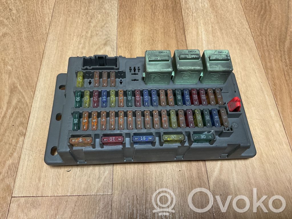 Mini One - Cooper R50 - 53 Fuse box set 