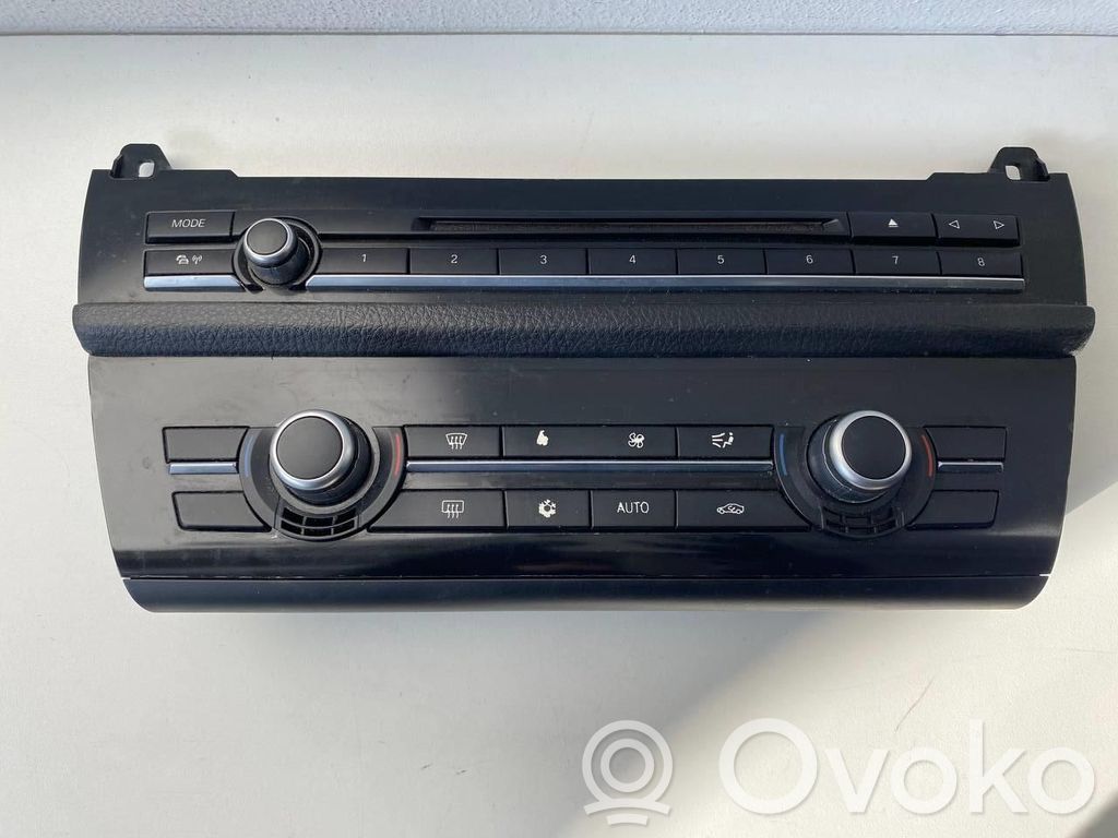 BMW 5 F10 F11 Climate control unit 