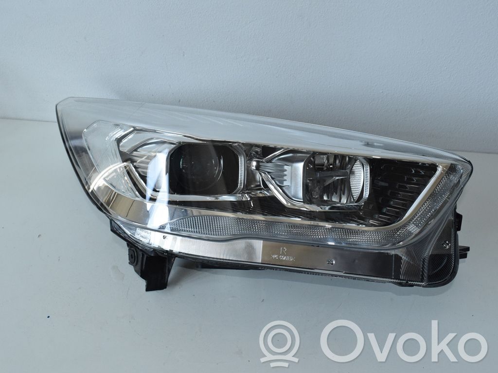 Ford Kuga II Scheinwerfer 
