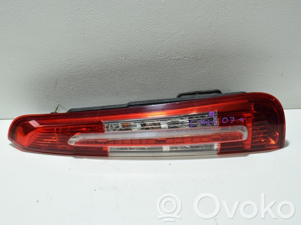 Rear/tail lights   2SK009504,164710