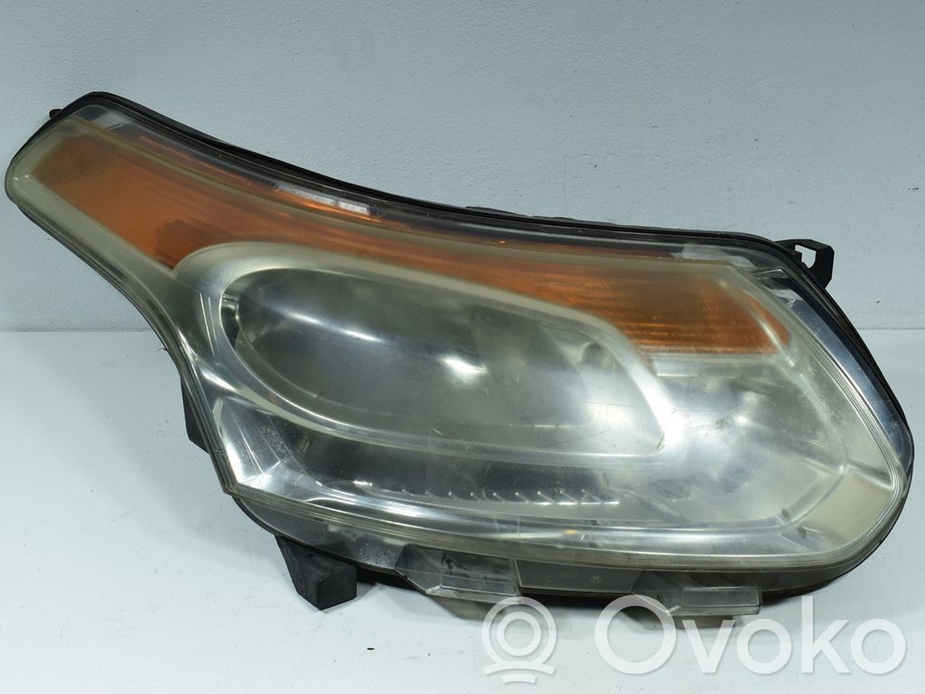 Citroen C3 Picasso Lampa przednia 