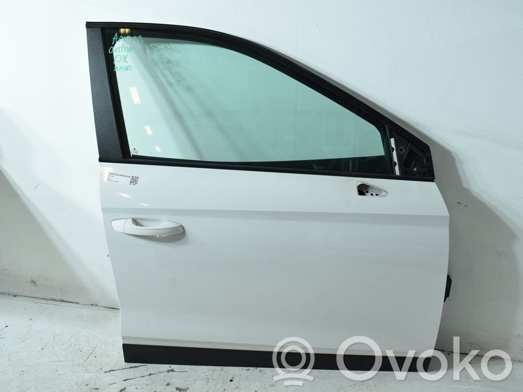 Seat Arona Puerta delantera 