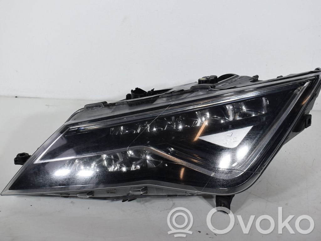 Seat Leon (5F) Scheinwerfer 