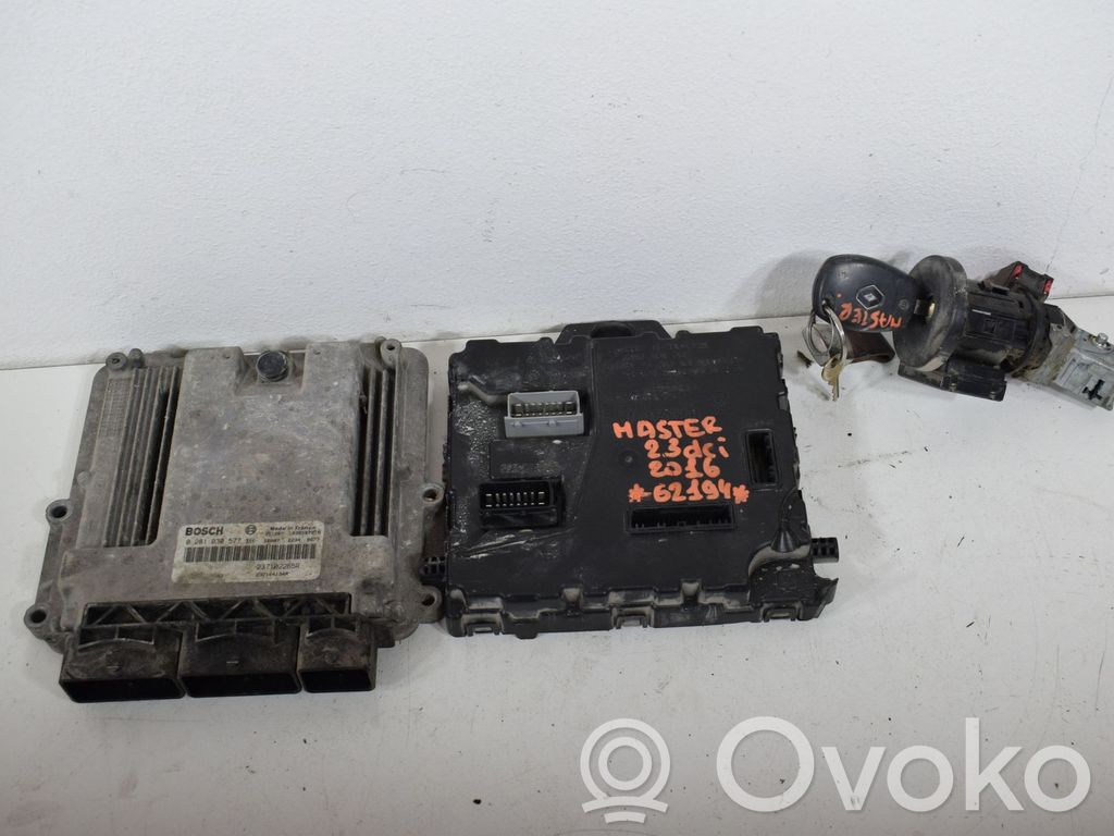 Renault Master III Unité de commande, module ECU de moteur 