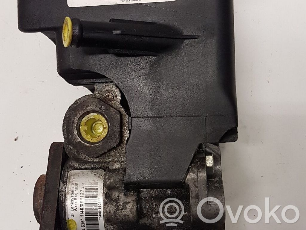 BMW X3 E83 Ohjaustehostimen pumppu 