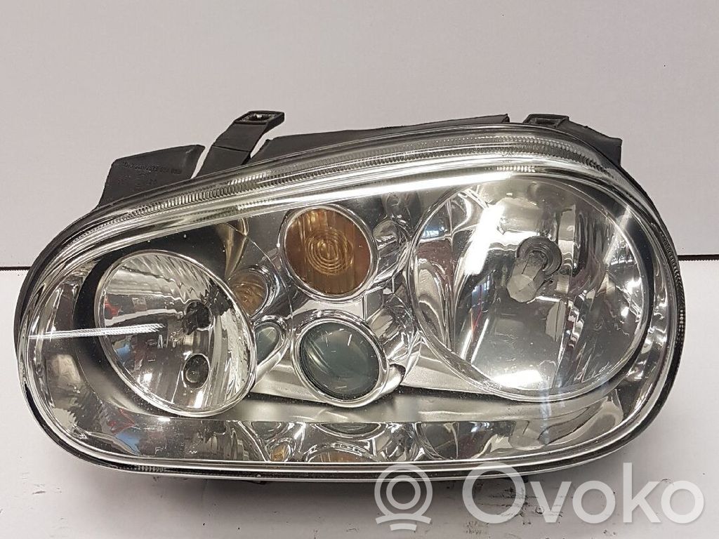 Volkswagen Golf IV Lampa przednia 