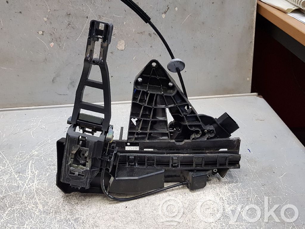 Ford Focus Front door lock 