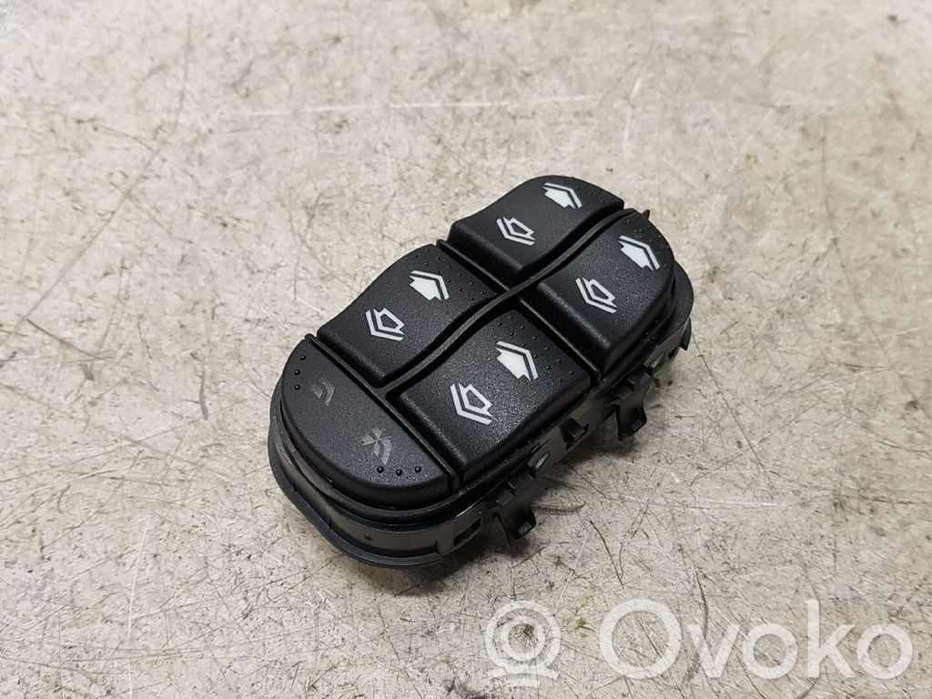 Ford Focus Interruptor del elevalunas eléctrico 