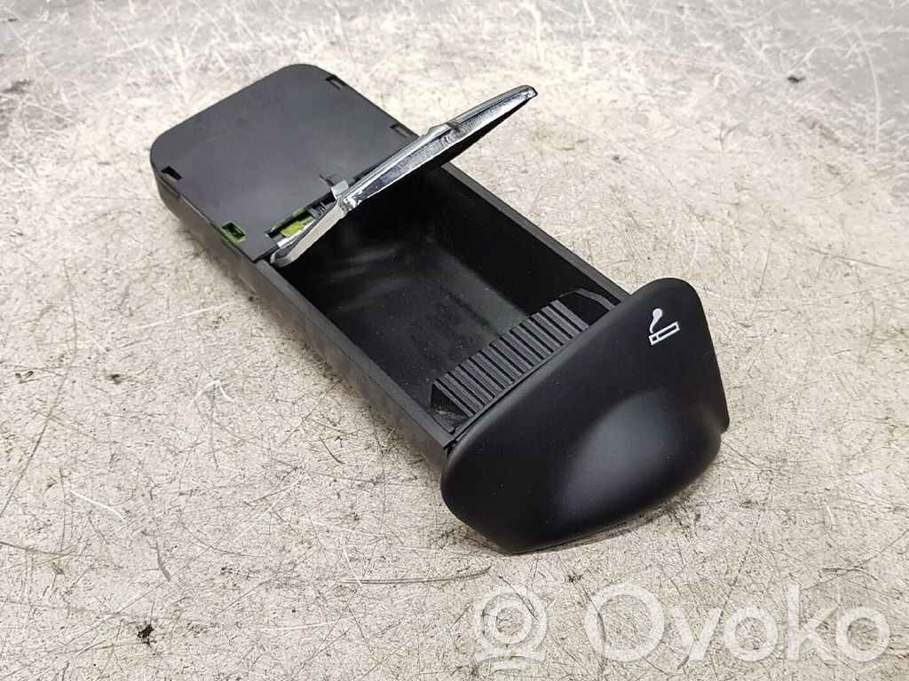 Ford Focus Car ashtray 