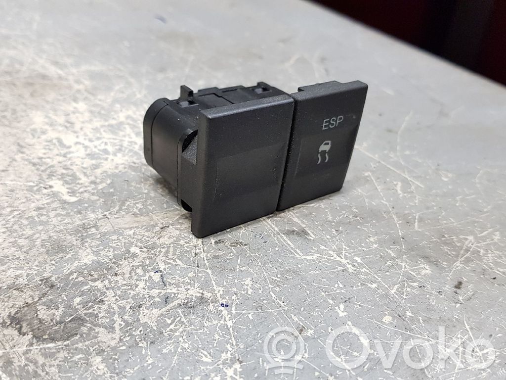 Ford Mondeo Mk III ESP (stability program) switch 