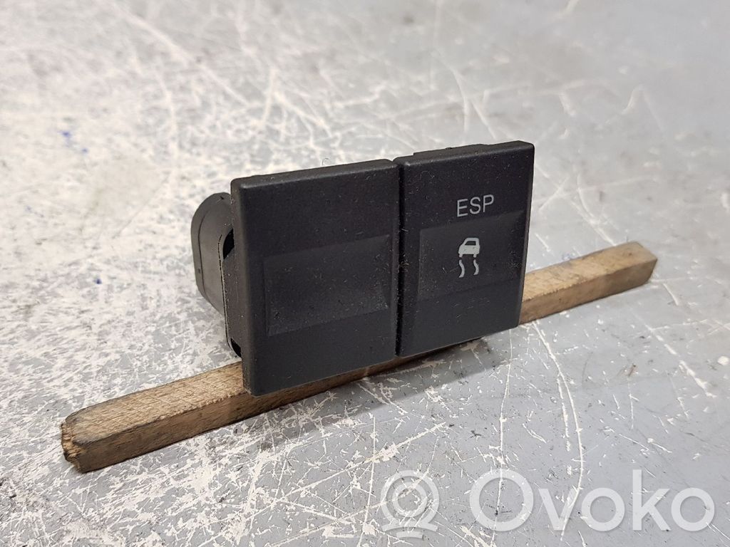 Ford Mondeo Mk III ESP (stability program) switch 