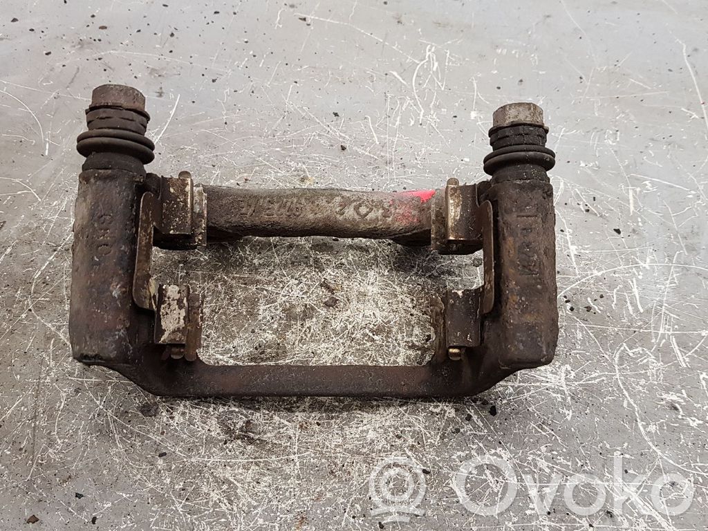 Volkswagen PASSAT B6 Tylny zacisk hamulcowy 