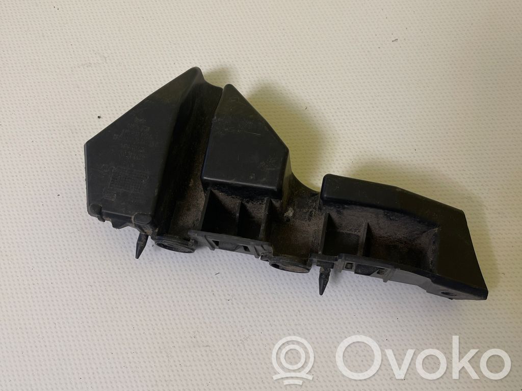 Front bumper mounting bracket   5F0807184A,T0012731