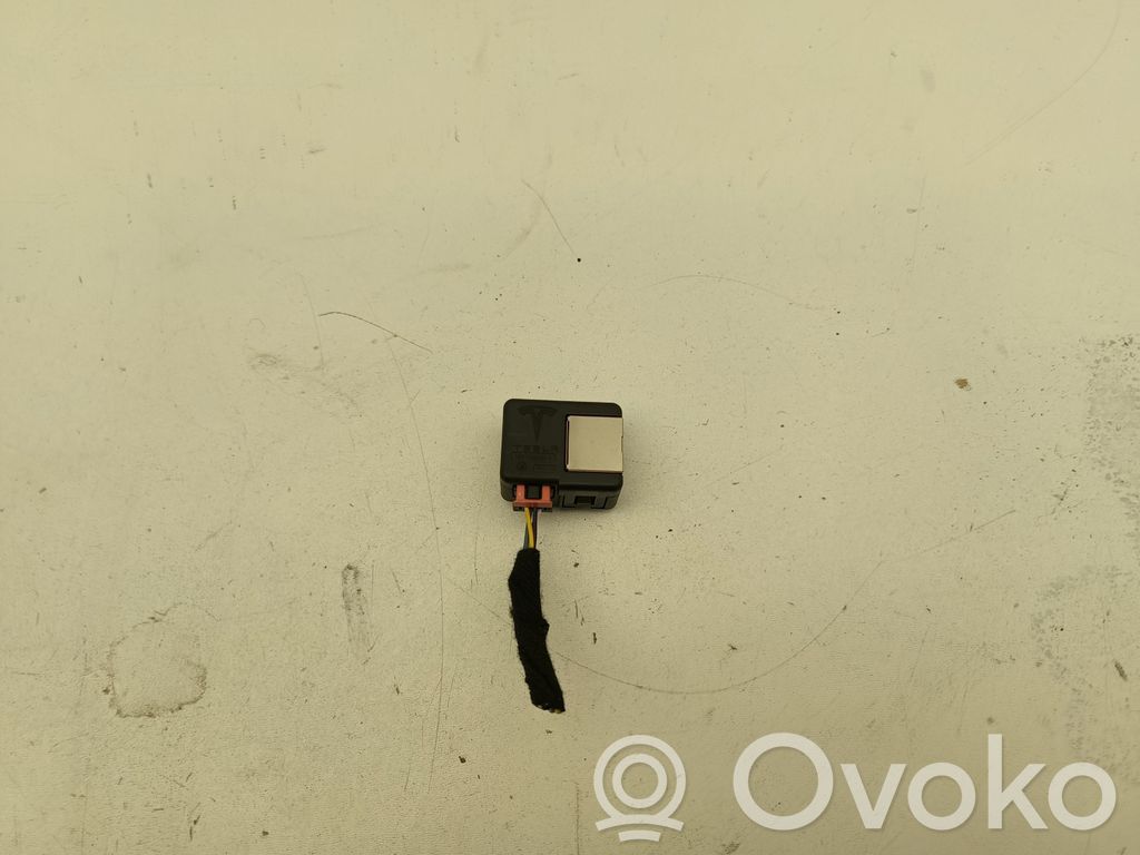 Other devices   168190400A