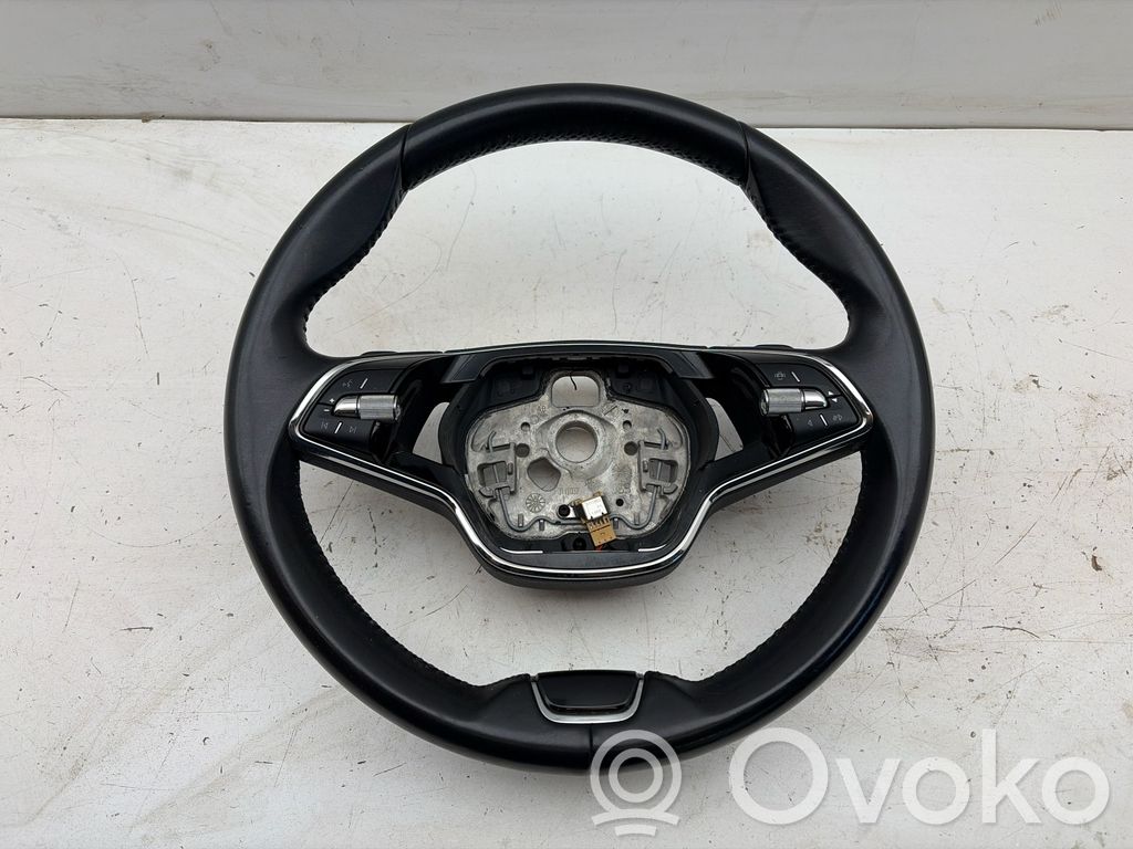 Skoda Octavia Mk4 Ohjauspyörä 