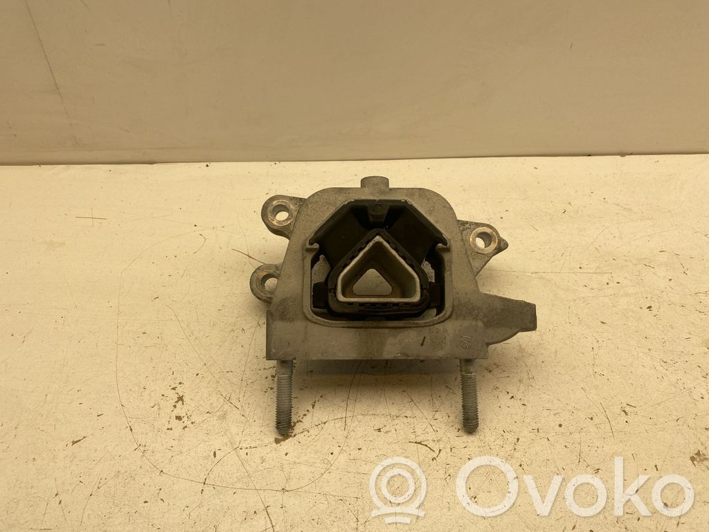 Citroen C4 III e-C4 Engine mount bracket 