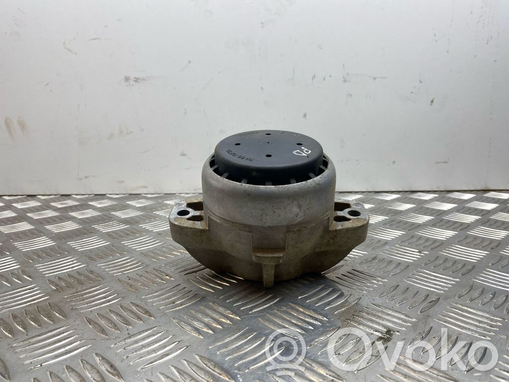 Engine mount bracket   971199383A