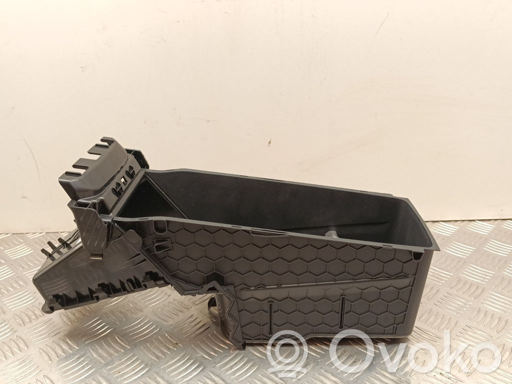 Volkswagen ID.4 Muu keskikonsolin (tunnelimalli) elementti 