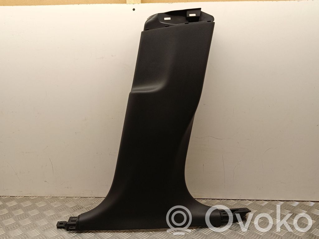 Tesla Model Y (B) Revêtement de pilier (bas) 