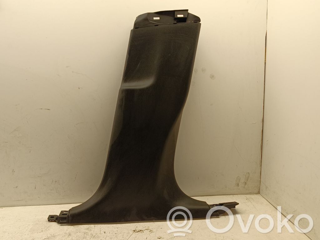Tesla Model Y (B) Revêtement de pilier (bas) 