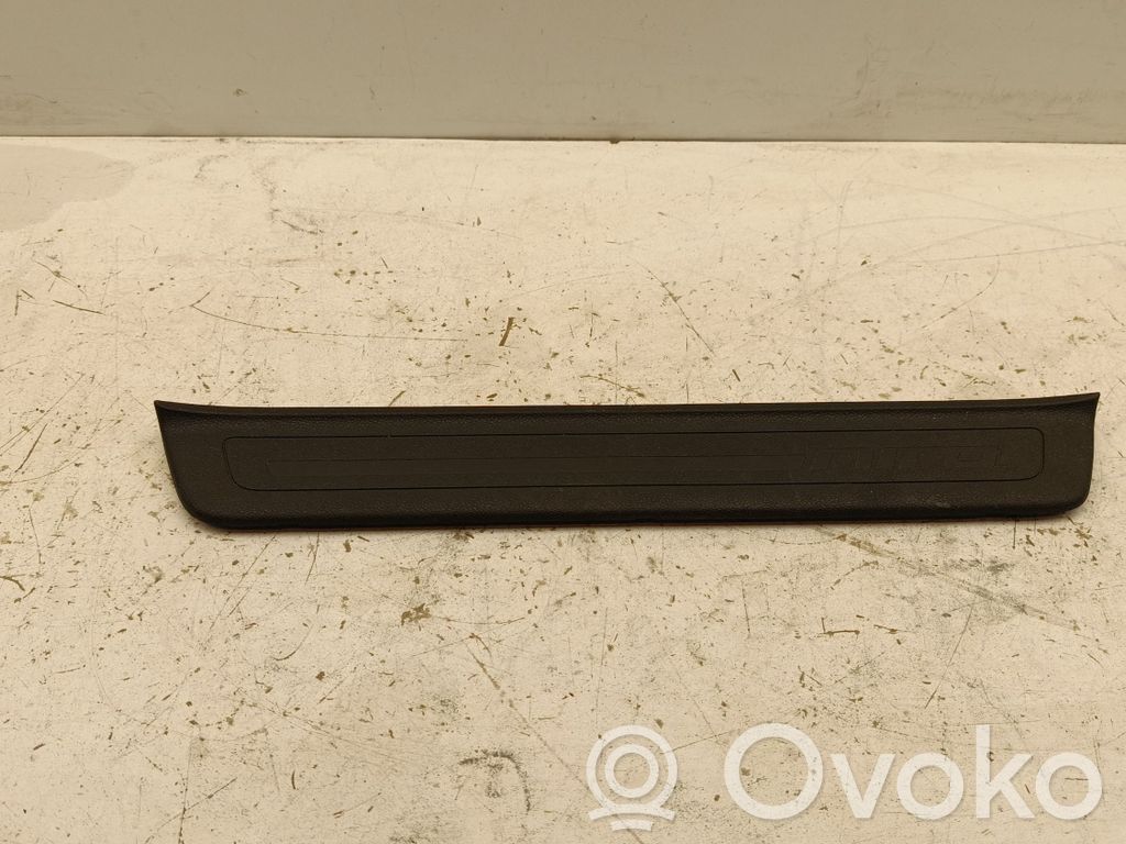 KIA Niro Copertura del rivestimento del sottoporta anteriore 