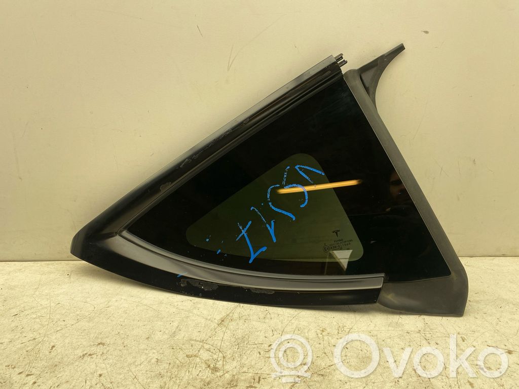 Tesla Model Y Rear vent window glass 