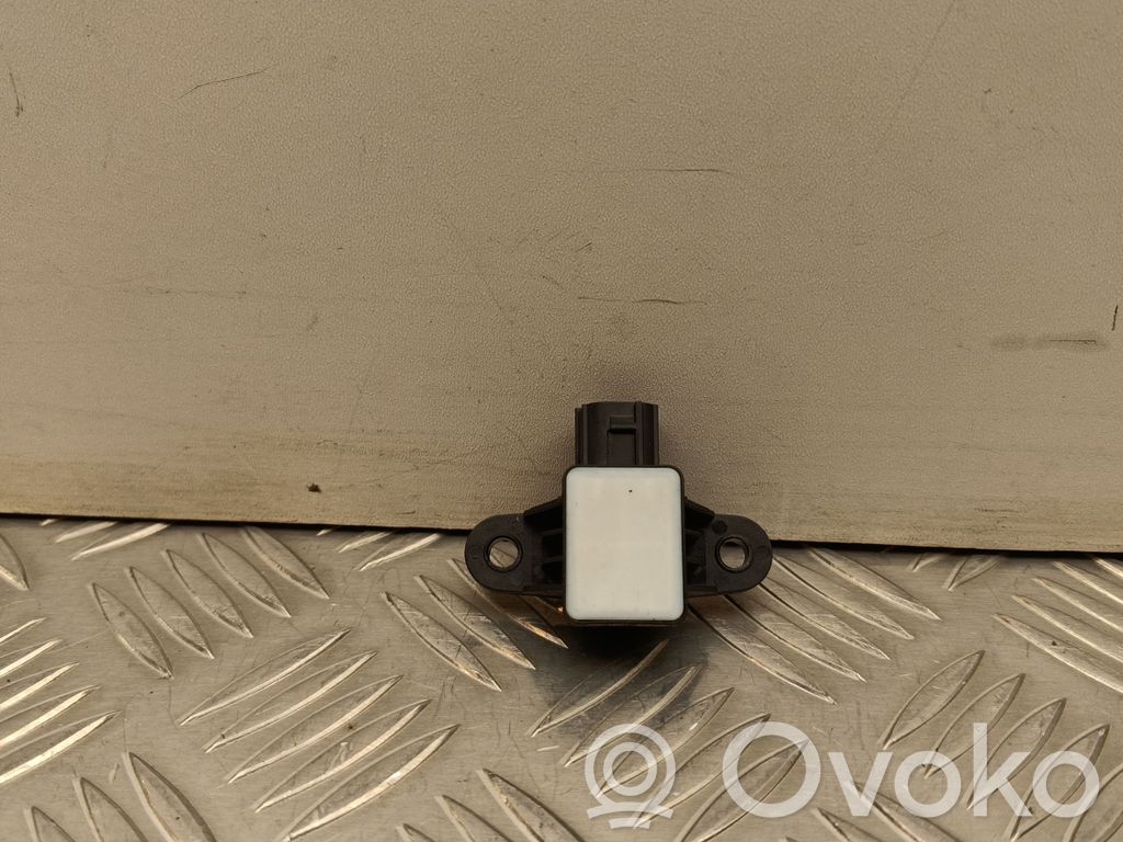 KIA Niro Airbag deployment crash/impact sensor 