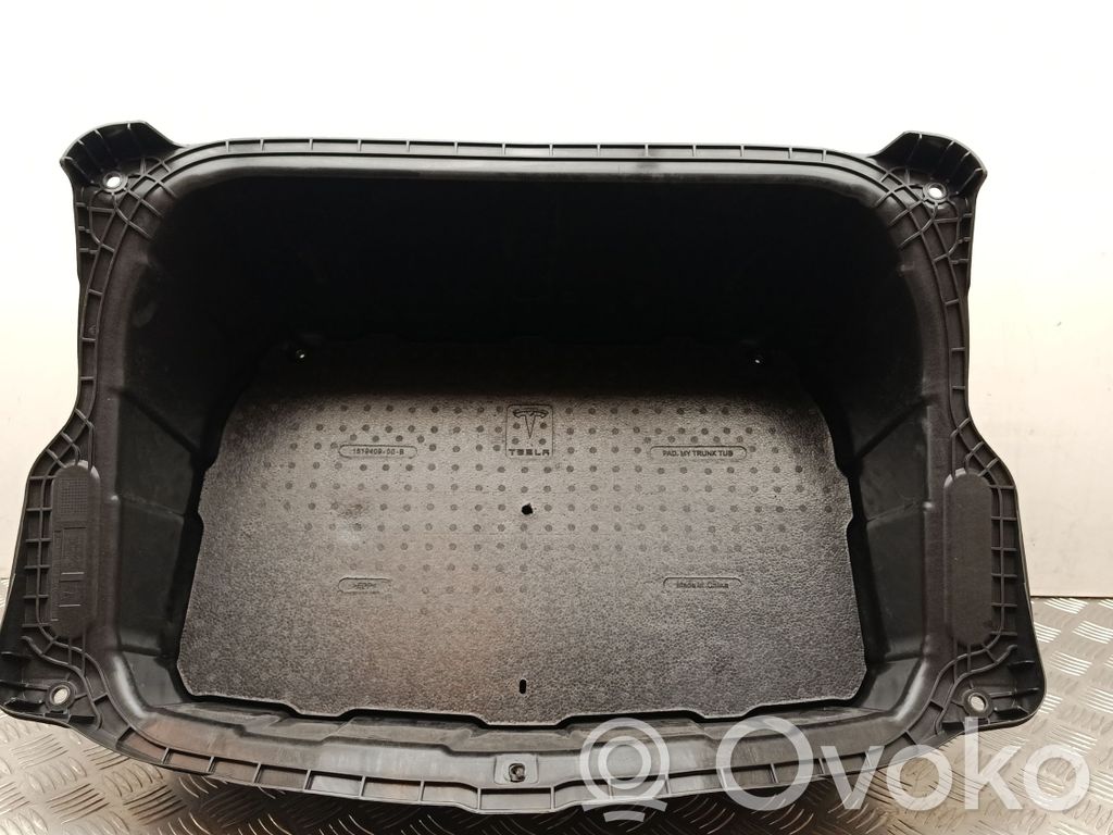 Tesla Model Y Garniture de panneau inférieure de coffre 