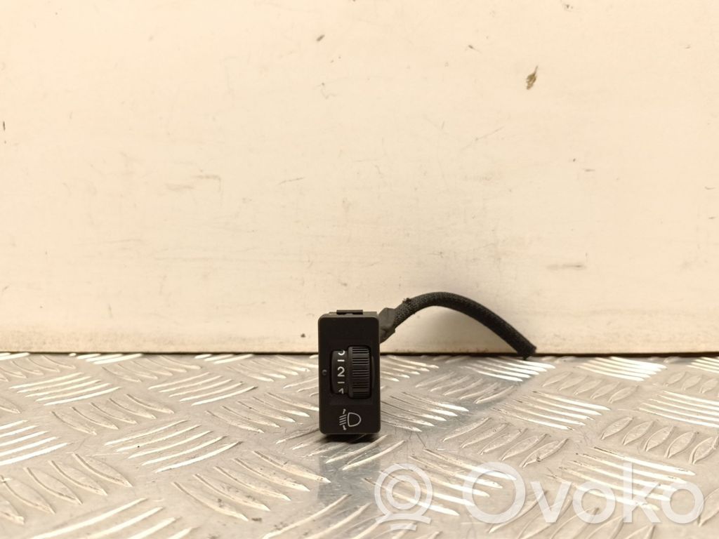 Peugeot 2008 I Comutator control nivel faruri 