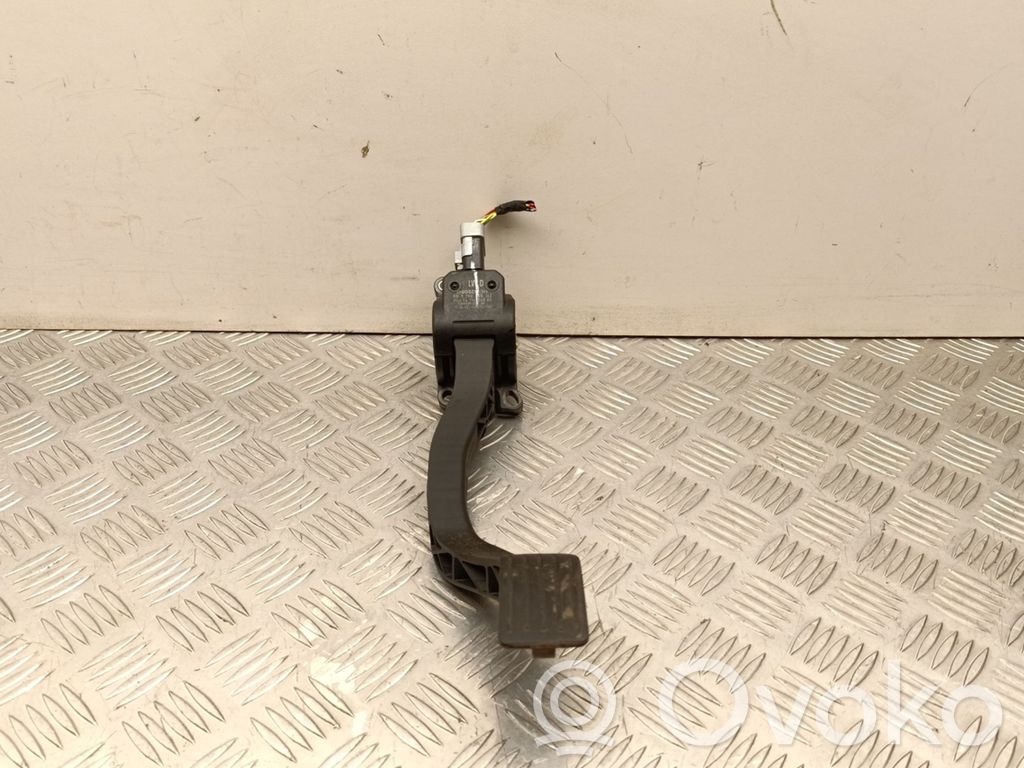 Peugeot 2008 I Pedal del acelerador 