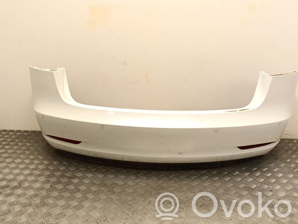 Tesla Model 3 Bamperis 